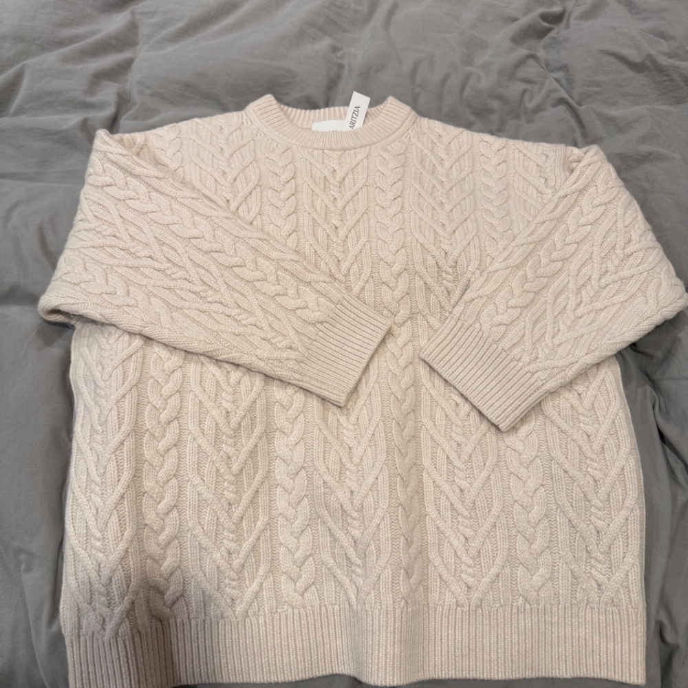 Aritzia Cream Cable Knit Sweater - Picture 4 of 6